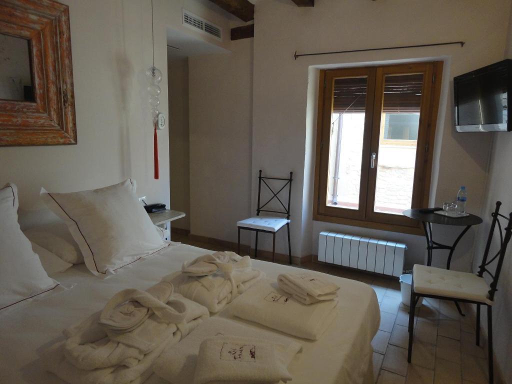 Hotel Rural Cal Torner Adults Only Guiamets 部屋 写真